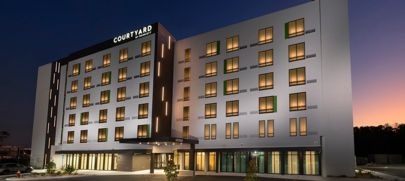 Courtyard by Marriott Hotel, Lake City, FL, photo 2 of 3