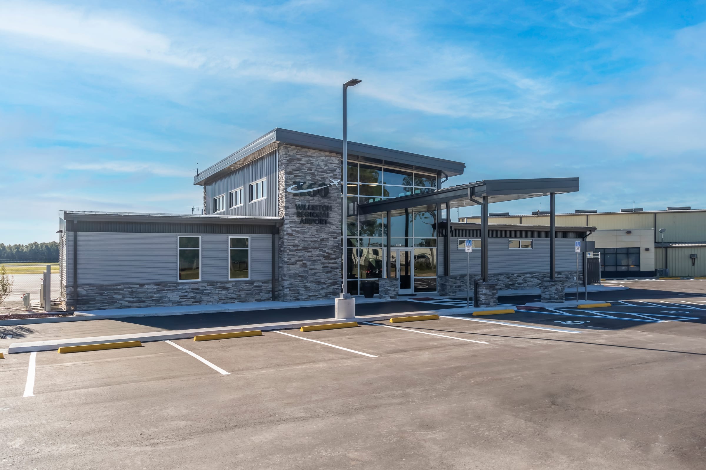 Williston Airport Terminal Building, Williston, FL, photo 5 of 6